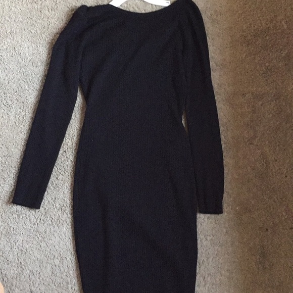 Dress - Picture 4 of 4